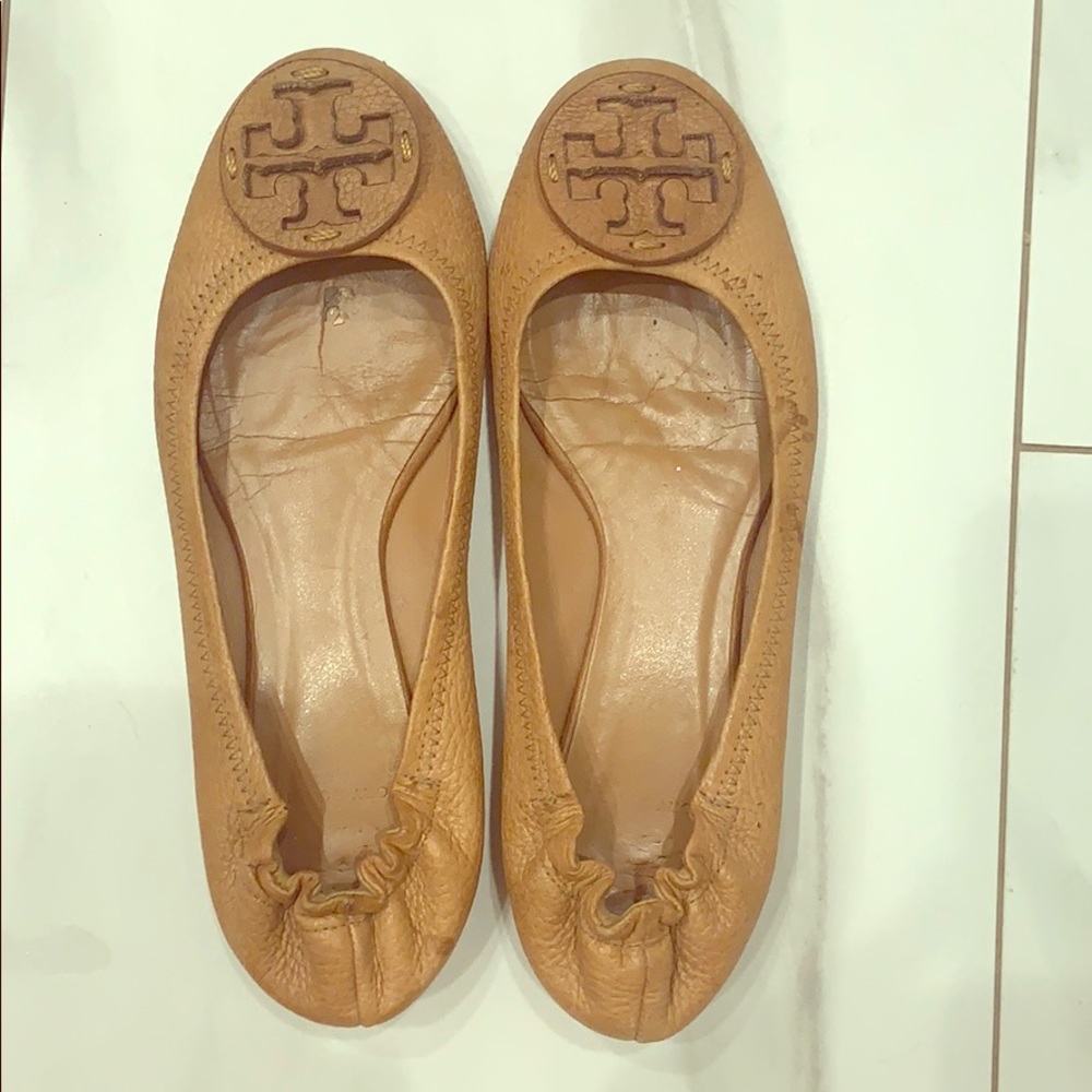 Tory Burch Reva flat (authentic )